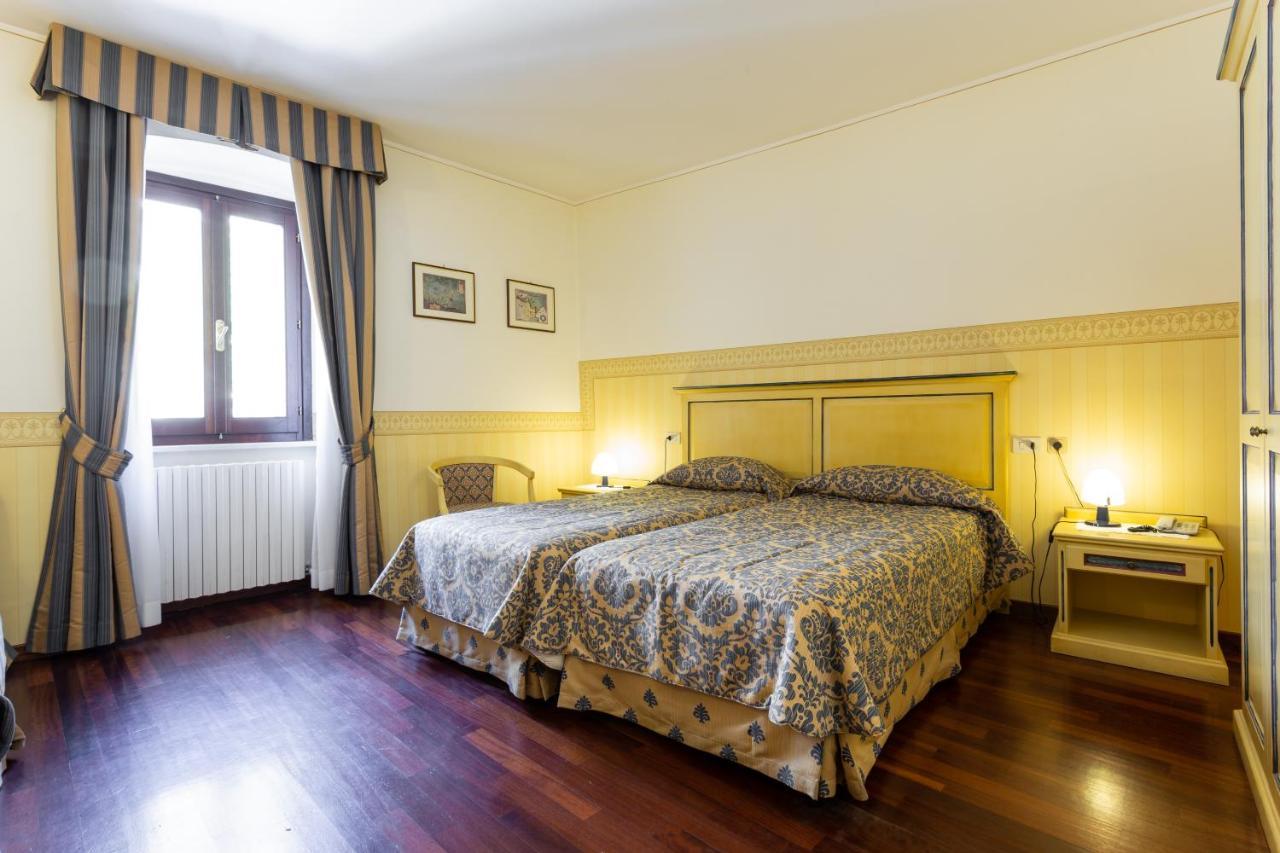 Albergo Il Cacciatore Spello Exterior foto